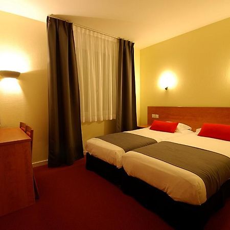 Le Robinson Hotel Saint-Jean-de-Monts Bagian luar foto