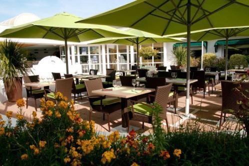 Le Robinson Hotel Saint-Jean-de-Monts Bagian luar foto
