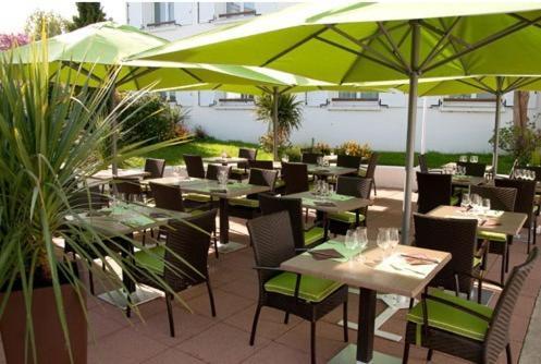 Le Robinson Hotel Saint-Jean-de-Monts Bagian luar foto