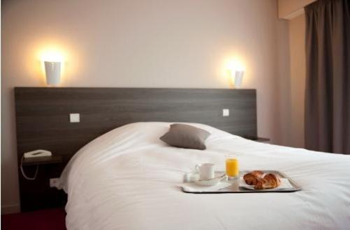 Le Robinson Hotel Saint-Jean-de-Monts Bagian luar foto